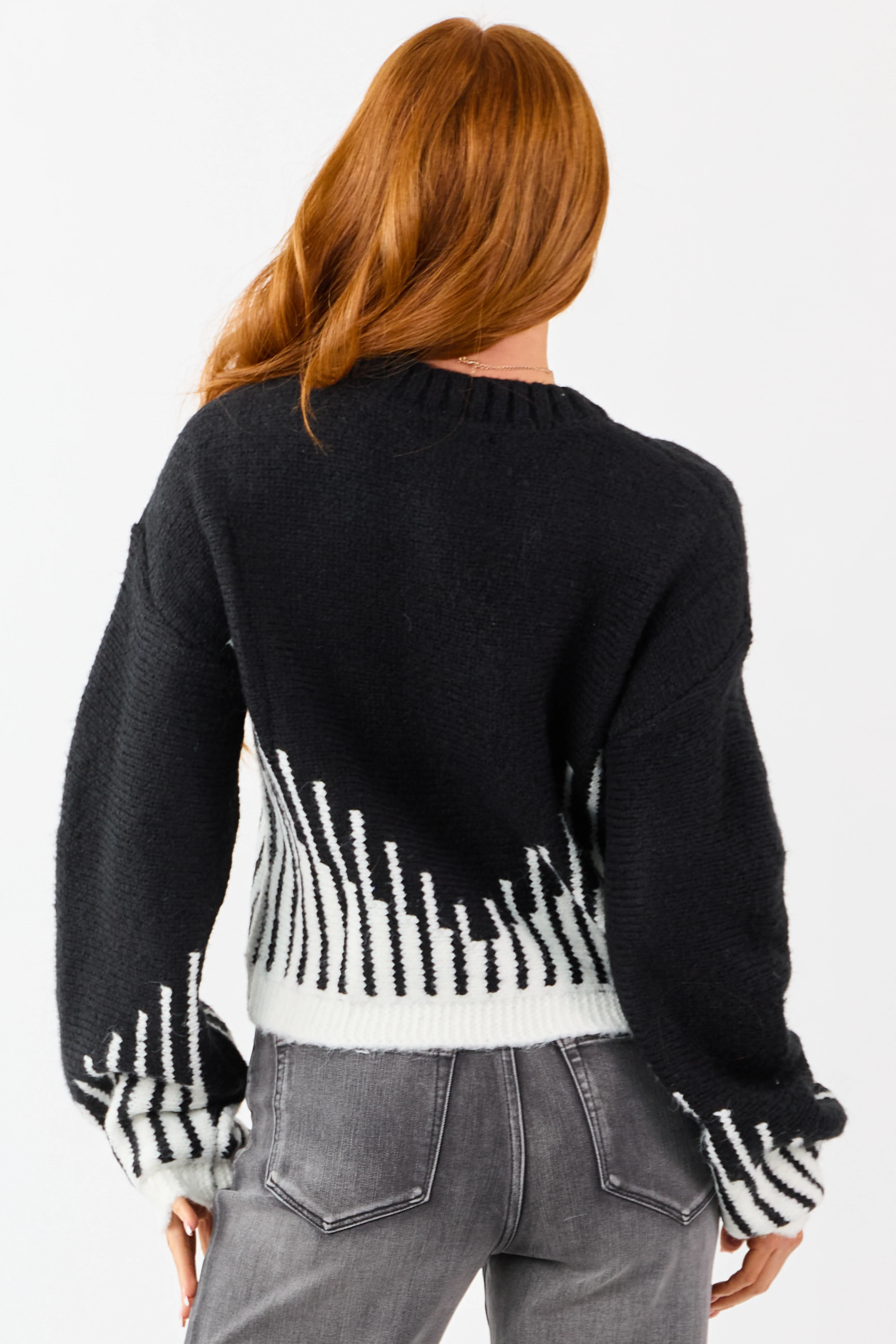 Black and Ivory Abstract Print Knit Sweater - Image 5