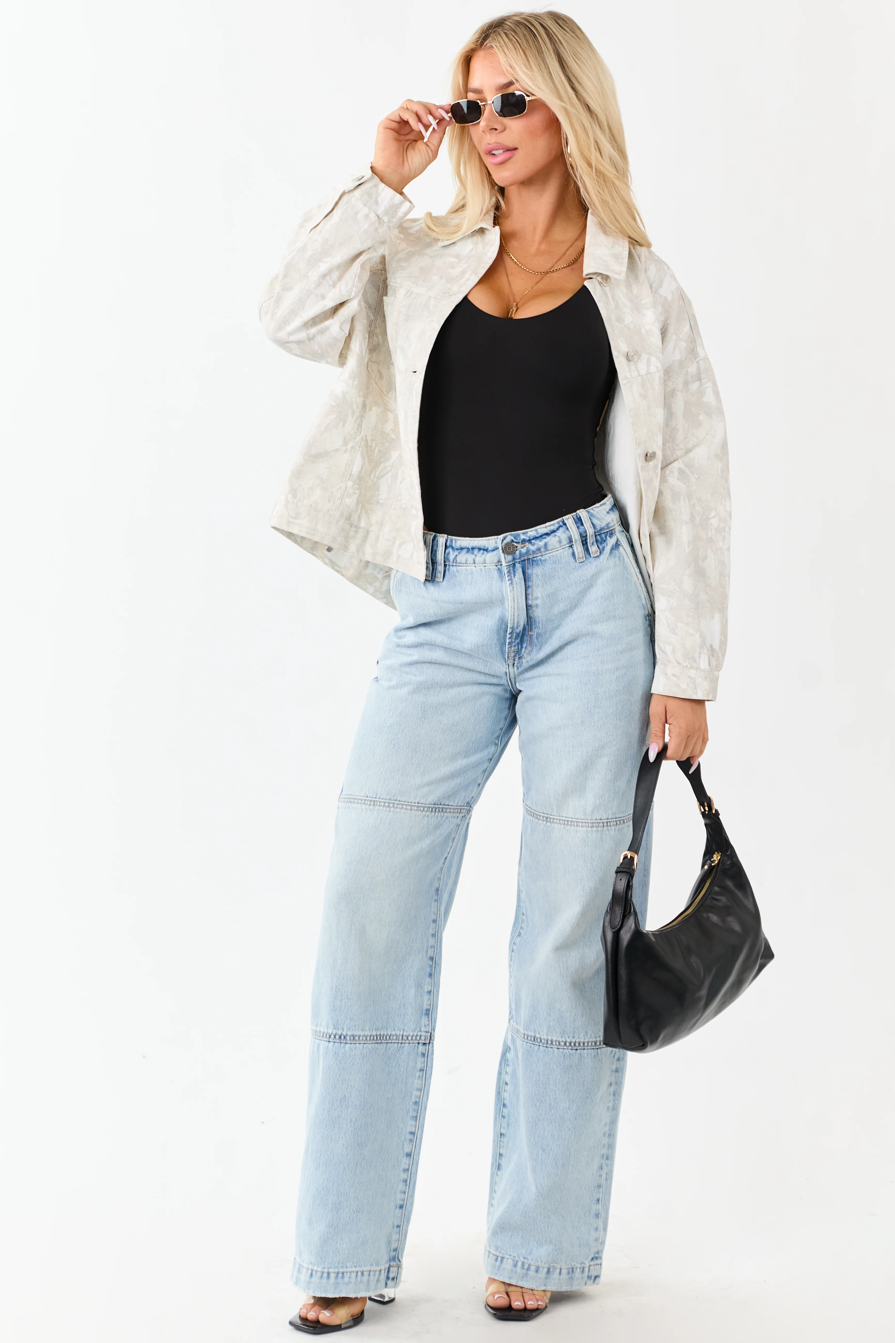 Hidden Light Wash High Rise Relaxed Straight Jeans