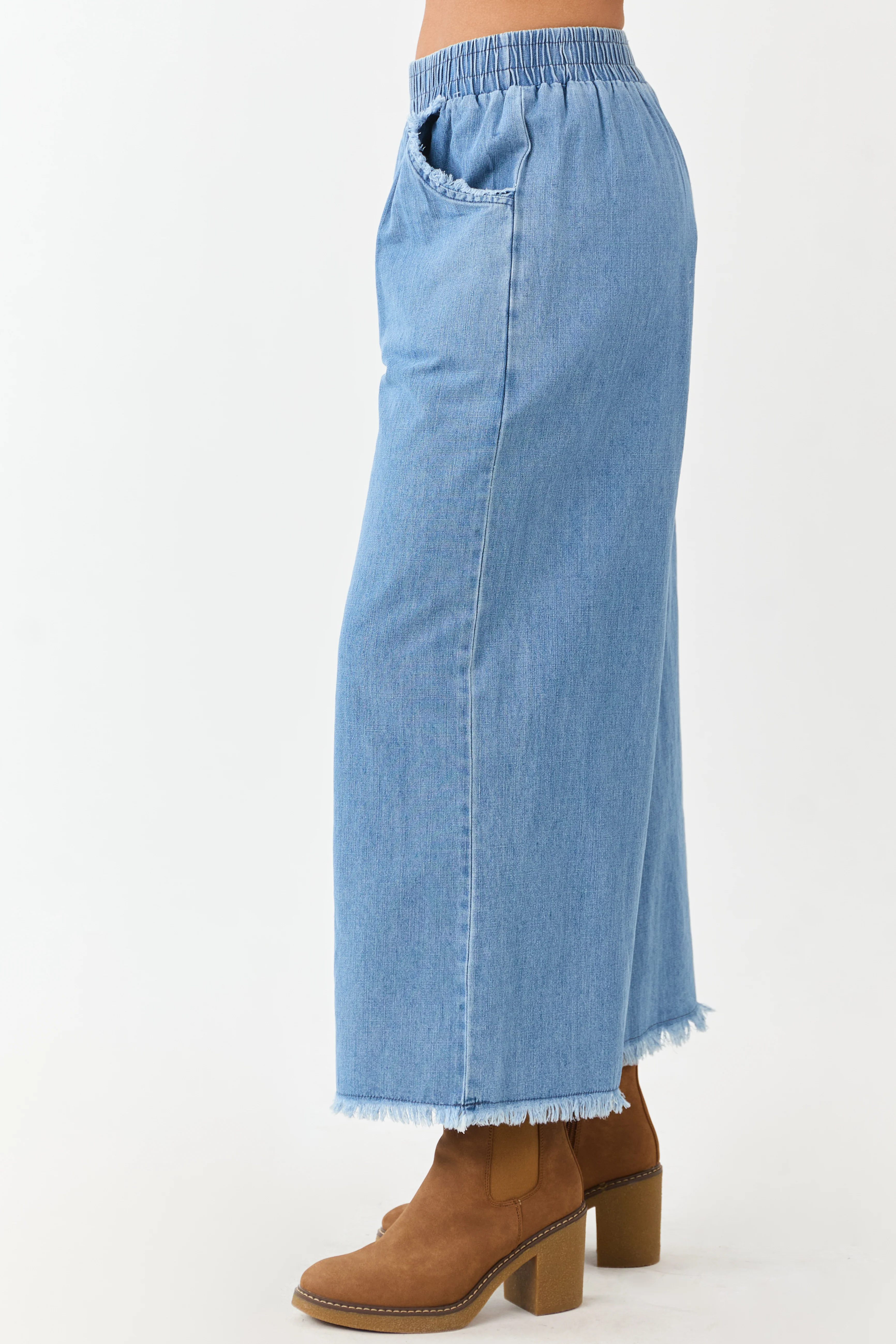 Light Wash Wide Leg Cropped Chambray Pants - Image 3