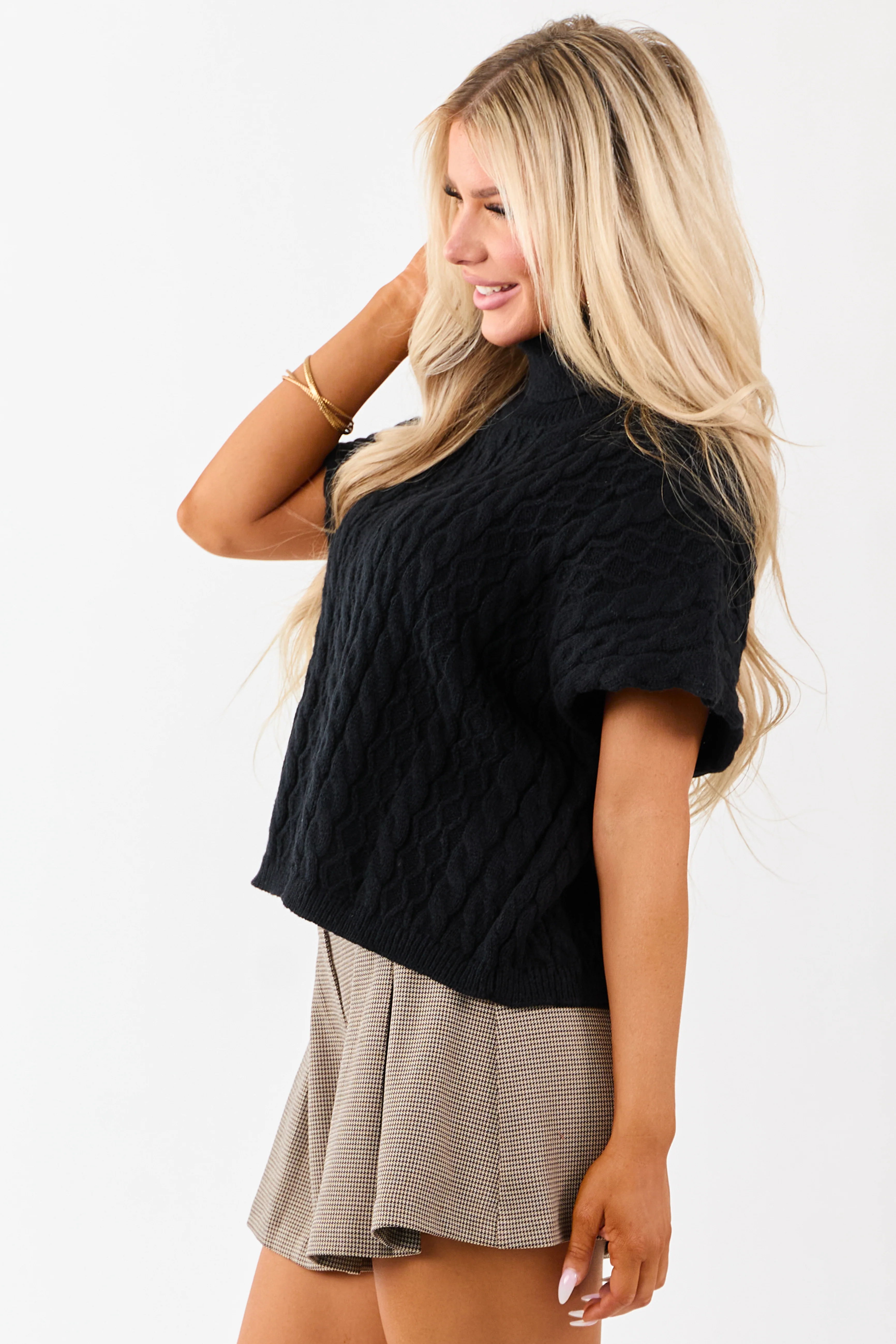 Lovelo Black Cable Knit Turtleneck Sweater - Image 5