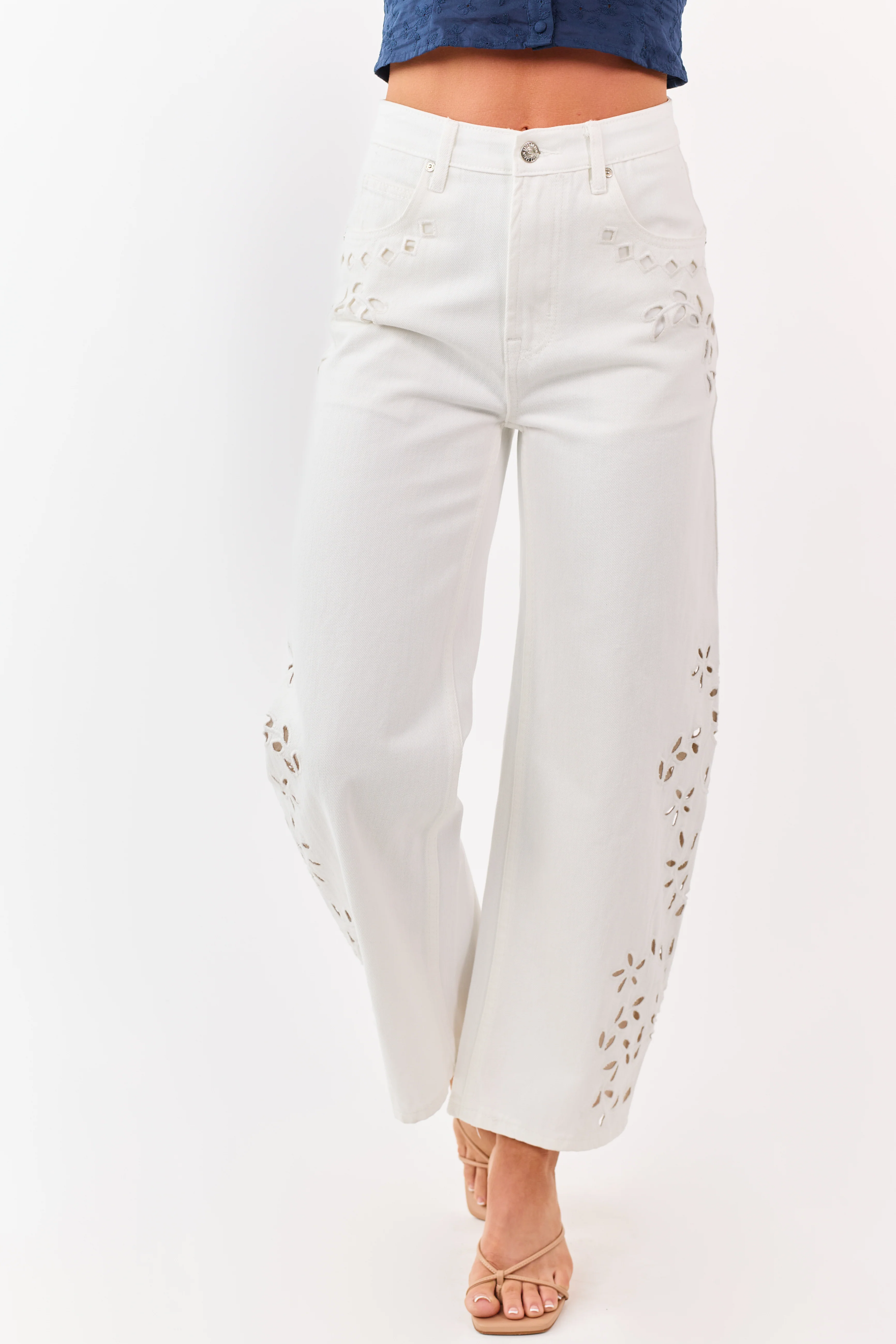 Saige Ivory Embroidered Tummy Control Barrel Jeans - Image 2