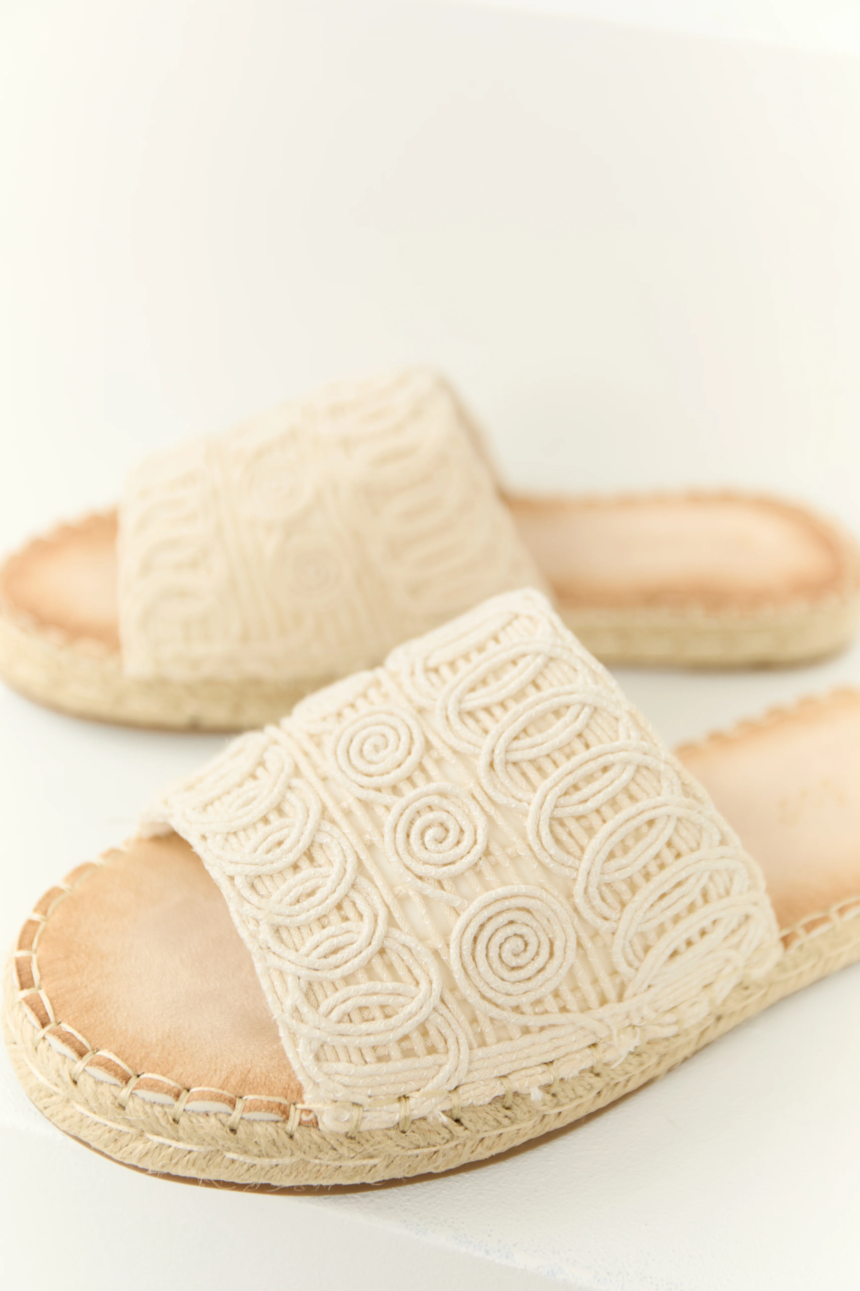 Vanilla Woven Lace Espadrille Slide On Sandals - Image 3